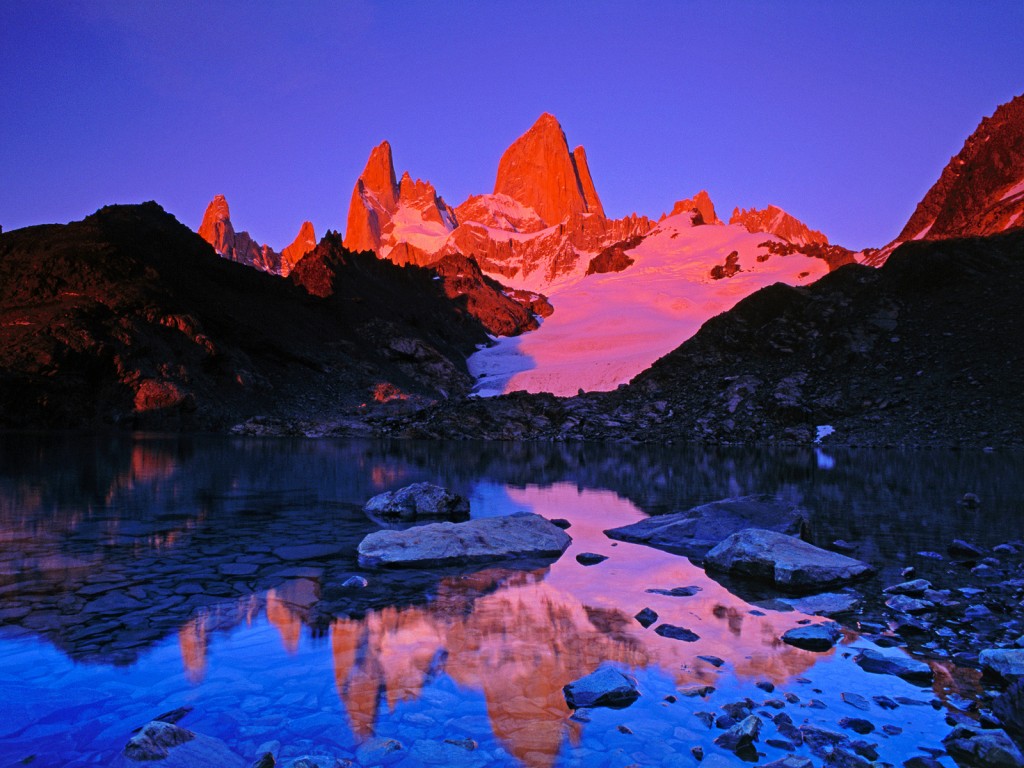 Alpenglow on Mount Fitz Roy