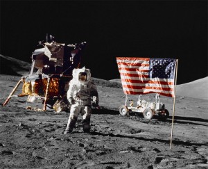 De ce nu mai mergem pe Luna-[hp