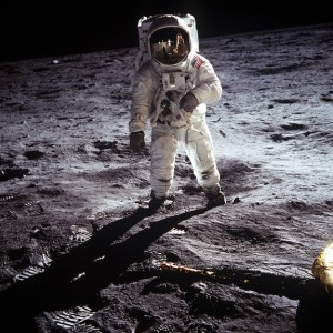 buzz-aldrin-walks-moon